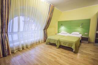 Отель Braavo Spa Hotel Таллин Стандартный двухместный номер с 2 отдельными кроватями и доступом в спа-центр-1